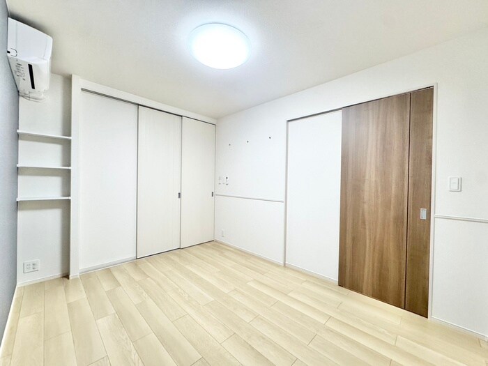 物件内観写真15　(居室)