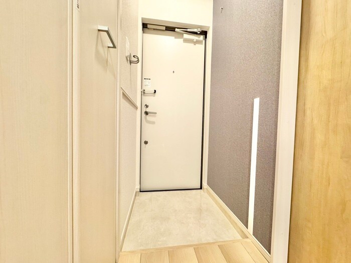 物件内観写真17　(玄関)