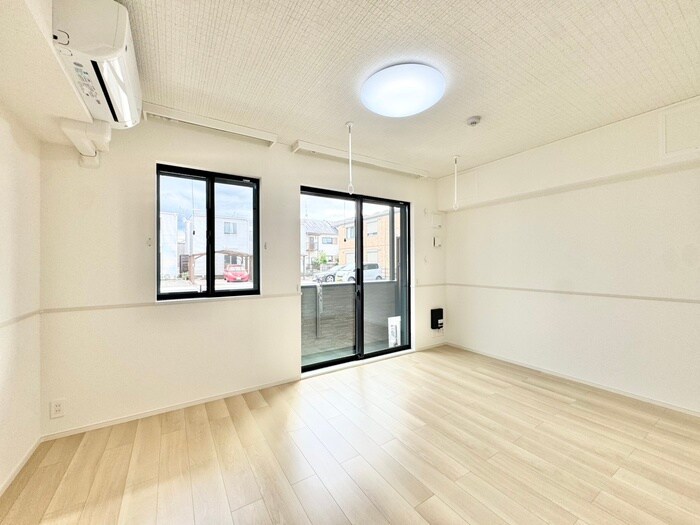 物件内観写真18　(居室)