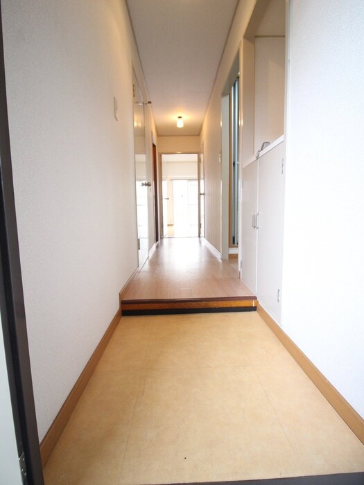 第２サンハイツの廊下