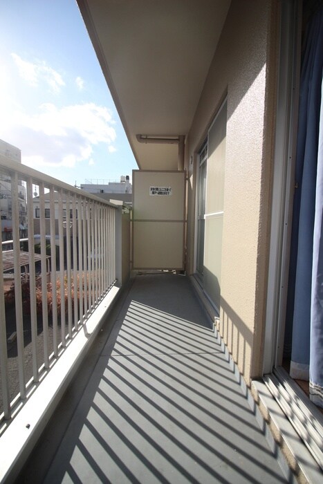 物件内観写真18　(ベランダ・バルコニー)