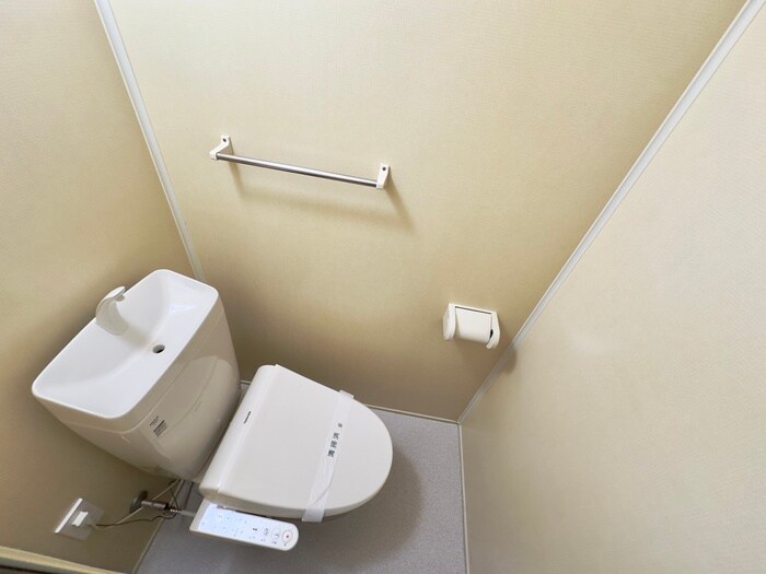 物件内観写真10　(トイレ)