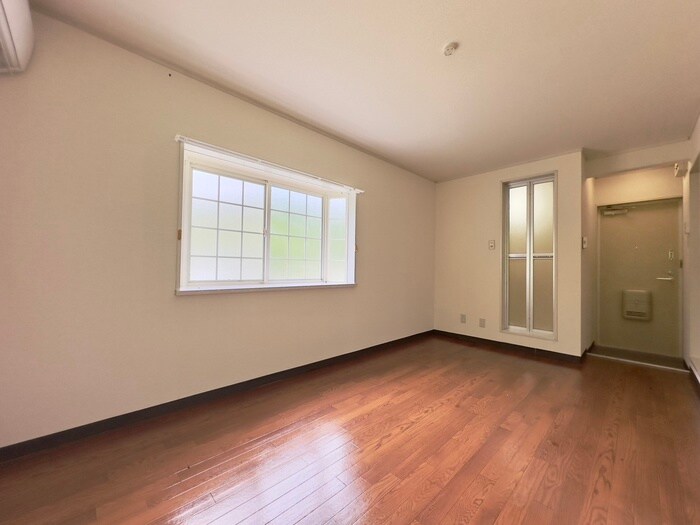 物件内観写真13　(居室)