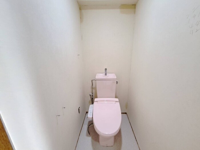 物件内観写真10　(トイレ)