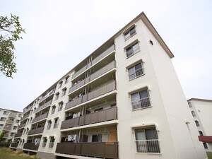 高倉台10団地48号棟（501）外観写真
