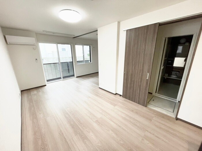 物件内観写真8　(居室)