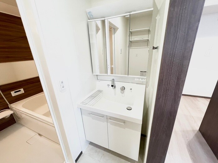 物件内観写真13　(洗面)