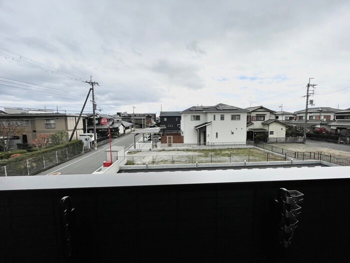 物件内観写真22　(室内からの展望)