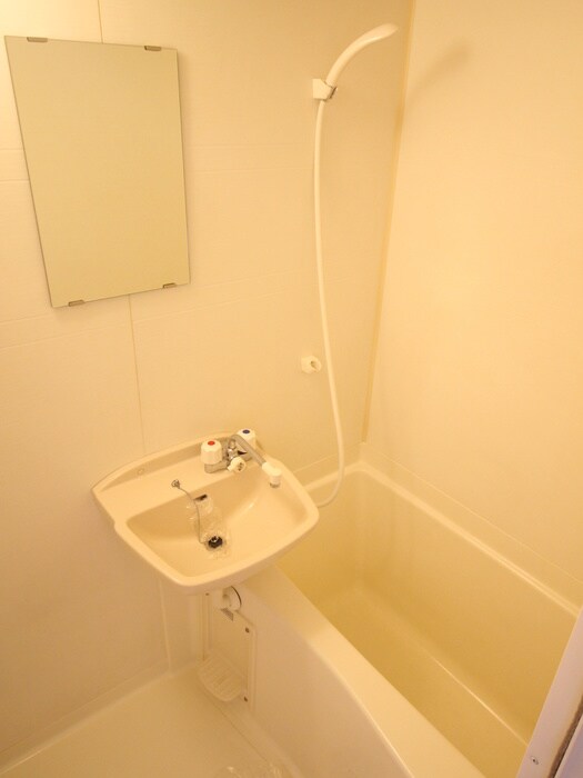 物件内観写真10　(バス／シャワールーム等)
