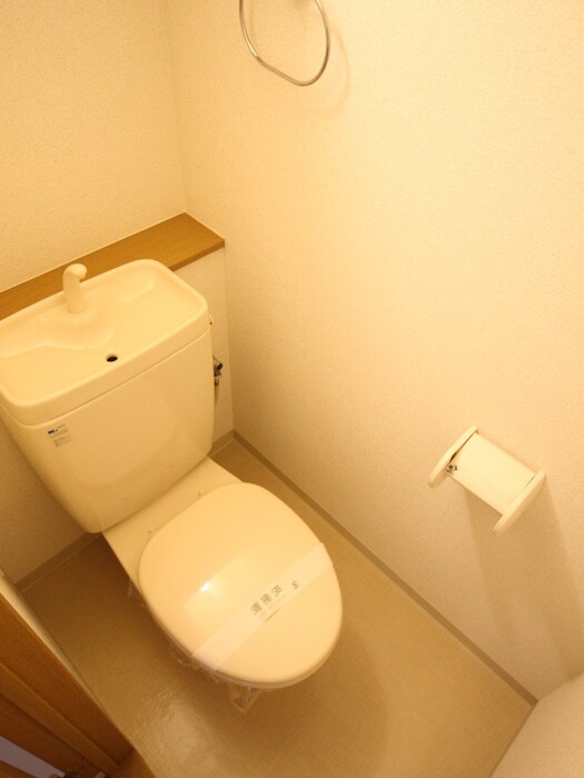 物件内観写真12　(トイレ)