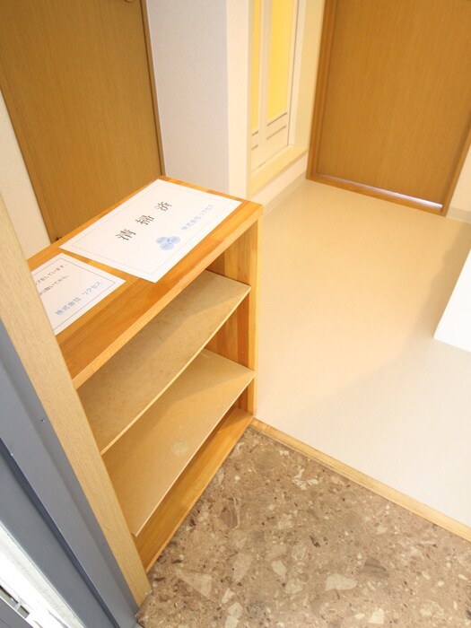 物件内観写真16　(靴箱)