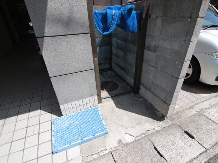 物件外観写真4　(建物設備)
