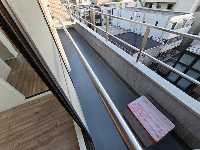 物件内観写真13　(ベランダ・バルコニー)