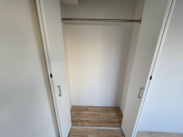 物件内観写真16　(収納)