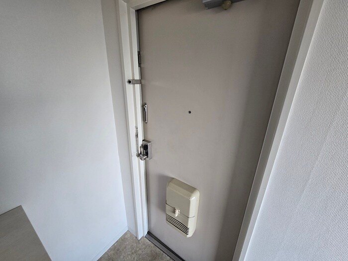 物件内観写真20　(玄関)