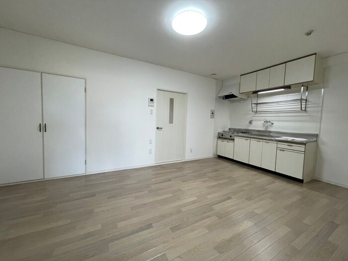 物件内観写真5　(居室)