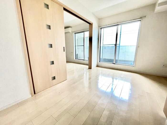 物件内観写真7　(居室)