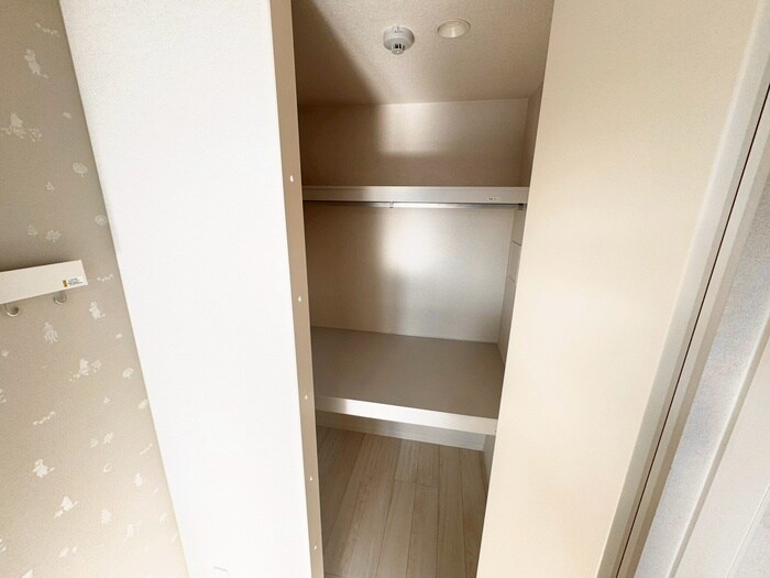 物件内観写真22　(収納)
