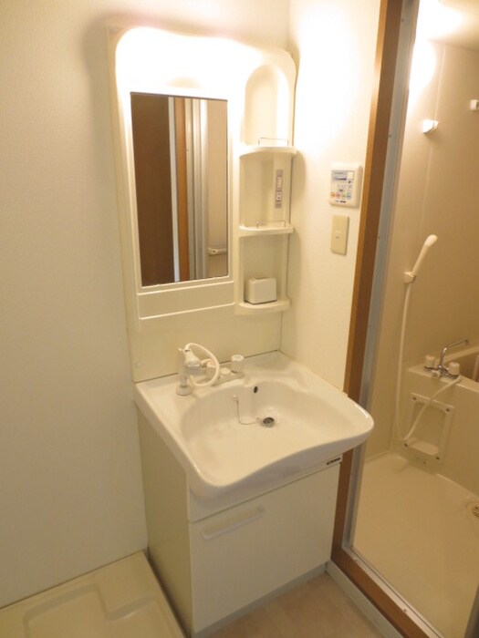 物件内観写真8　(洗面)