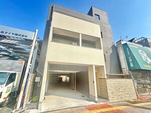 メゾンクニエダV外観写真