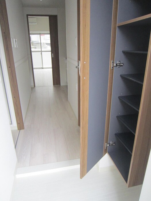 物件内観写真22　(靴箱)