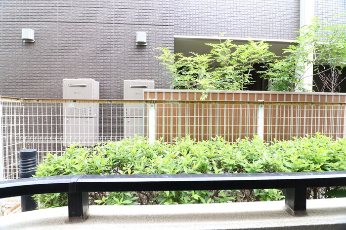 物件内観写真18　(室内からの展望)