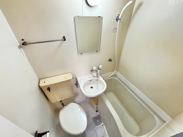 物件内観写真10　(バス／シャワールーム等)