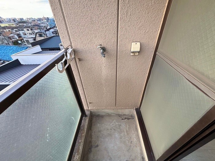 物件内観写真13　(洗濯機置場)