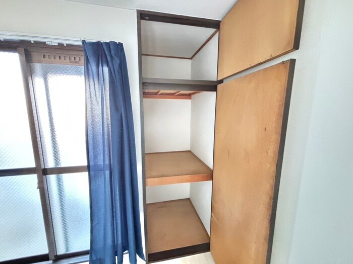 物件内観写真18　(収納)