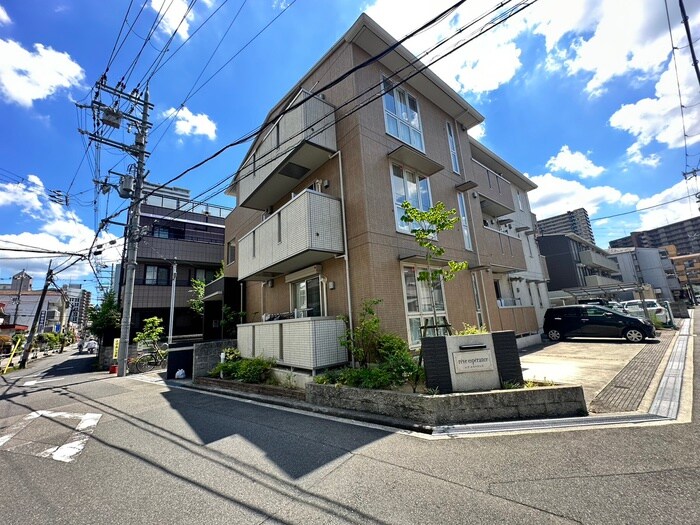 物件外観写真2　(外観写真)