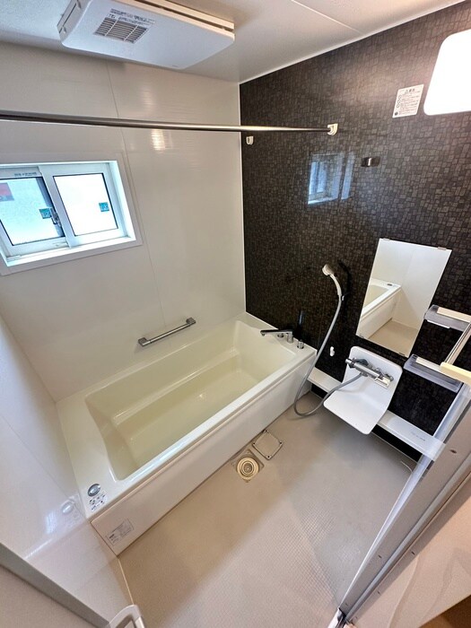 物件内観写真10　(バス／シャワールーム等)