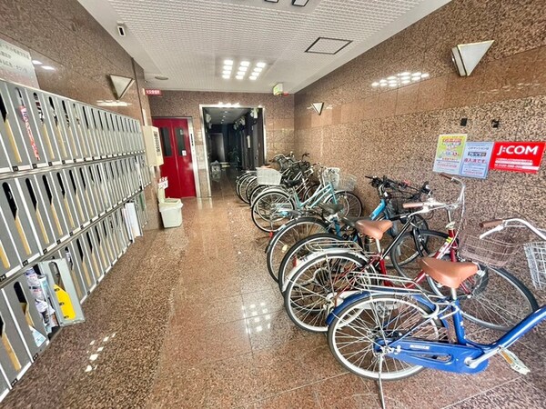 駐輪場