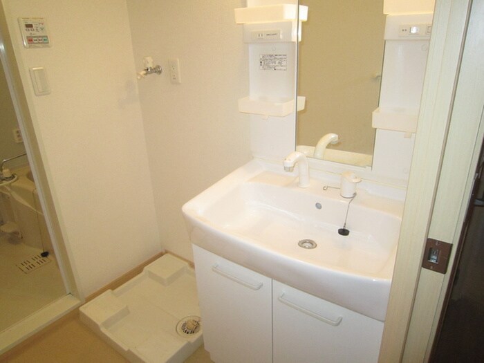物件内観写真9　(洗面)