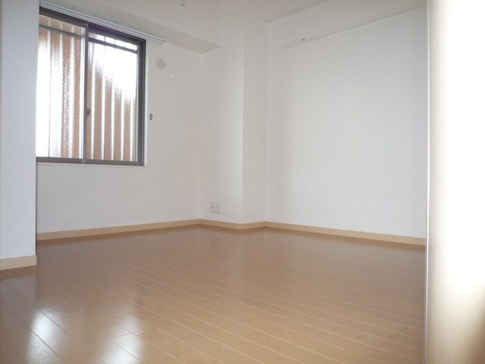 物件内観写真19　(居室)