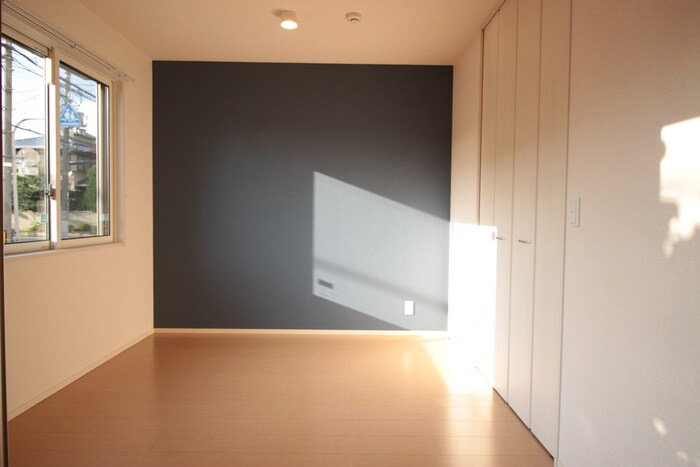 物件内観写真9　(居室)