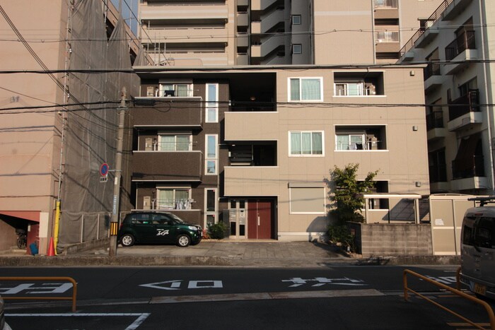 物件外観写真5　(周辺環境)