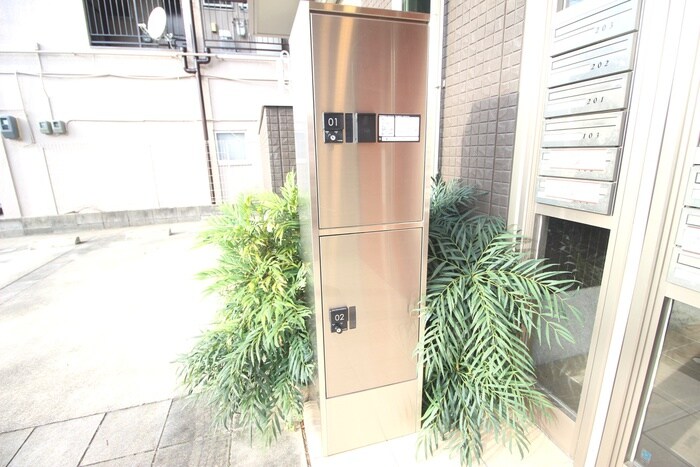 物件外観写真6　(建物設備)