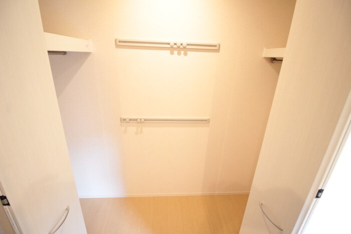 物件内観写真14　(収納)