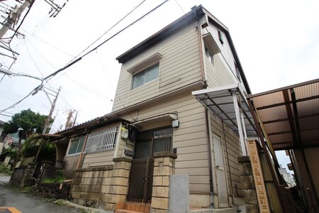 上六万寺ハウス外観写真
