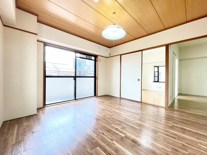 物件内観写真9　(居室)