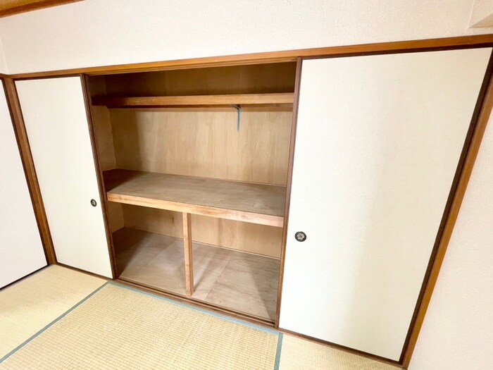 物件内観写真13　(収納)