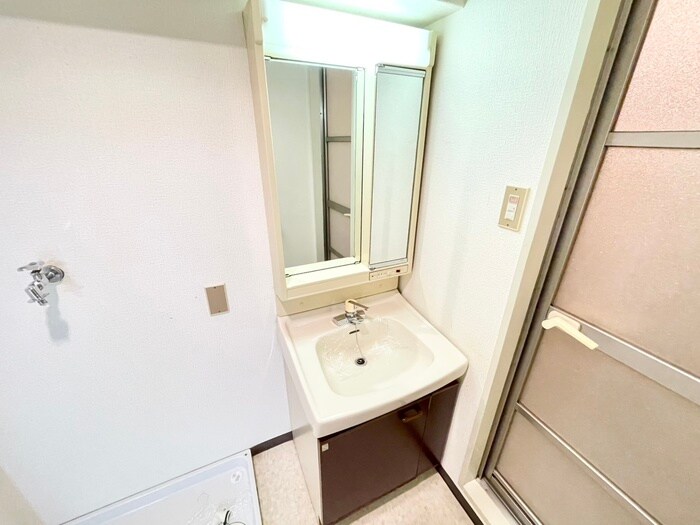 物件内観写真15　(洗面)