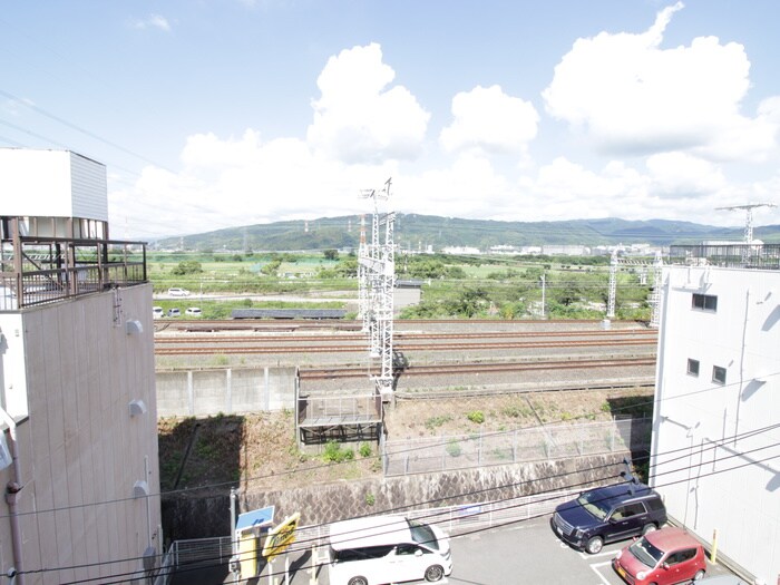 物件内観写真19　(室内からの展望)