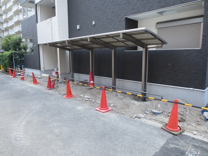 物件外観写真5　(駐輪場)