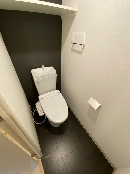 物件内観写真9　(トイレ)