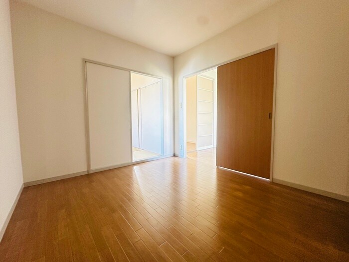 物件内観写真17　(居室)