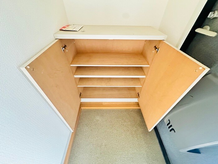 物件内観写真20　(靴箱)