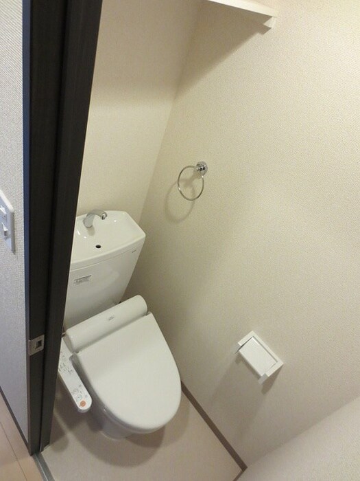 物件内観写真7　(トイレ)