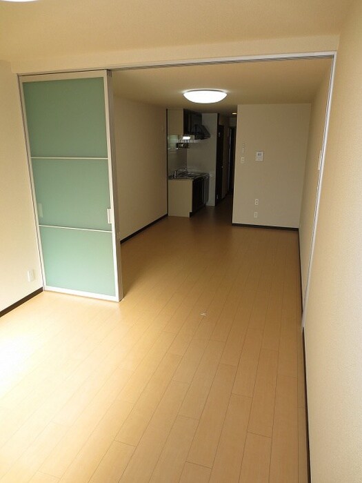 物件内観写真15　(居室)