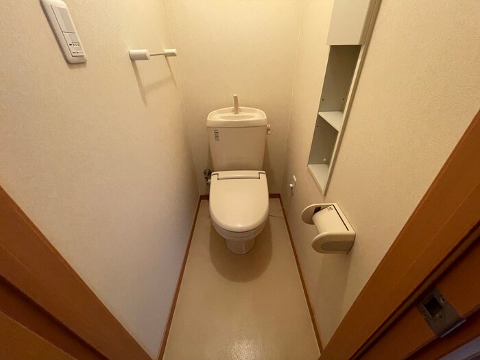 物件内観写真11　(トイレ)